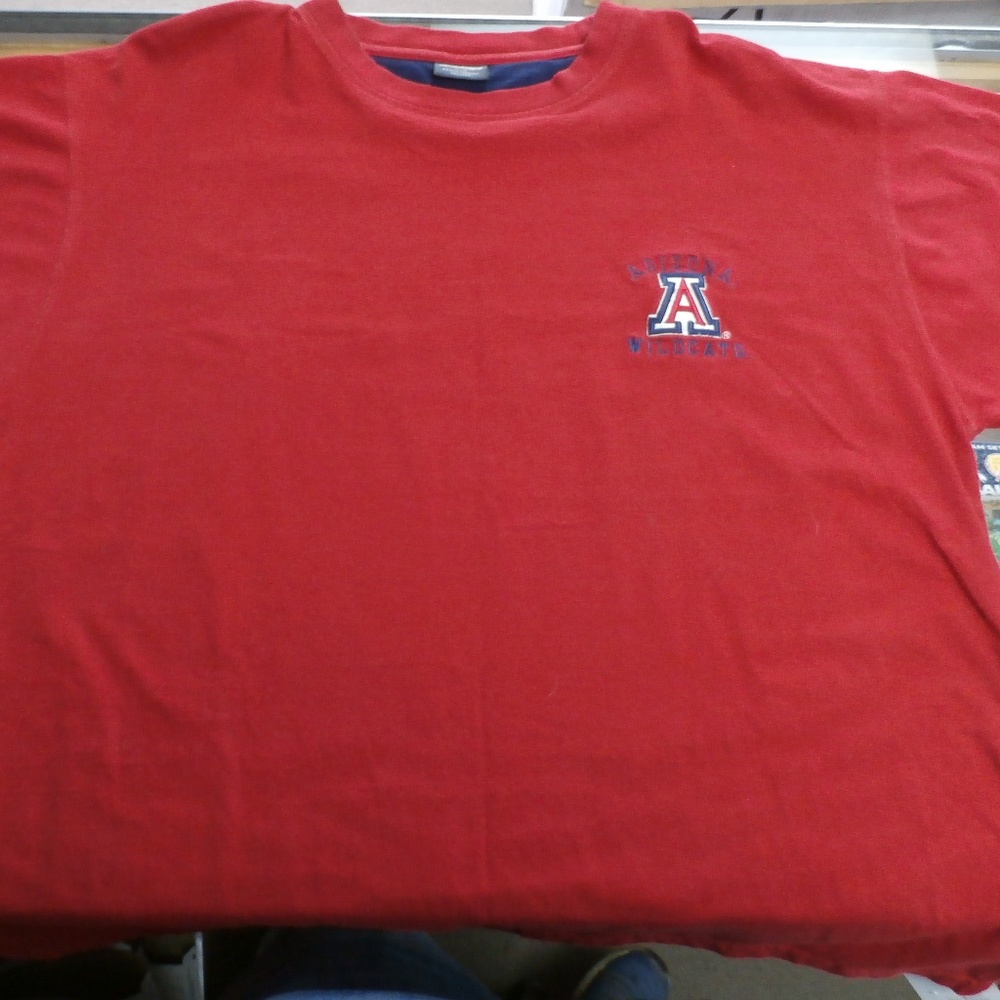 Arizona Wildcats Men's Shirt Size XL Red #8850
